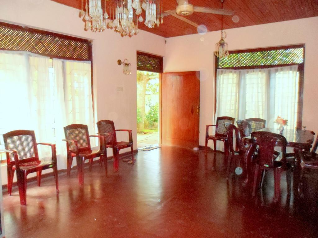 Hikkaduwa Home Stay Exteriör bild
