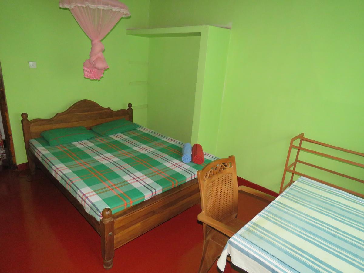 Hikkaduwa Home Stay Exteriör bild